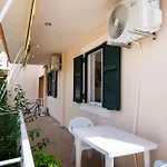 Marilia House Apartament *